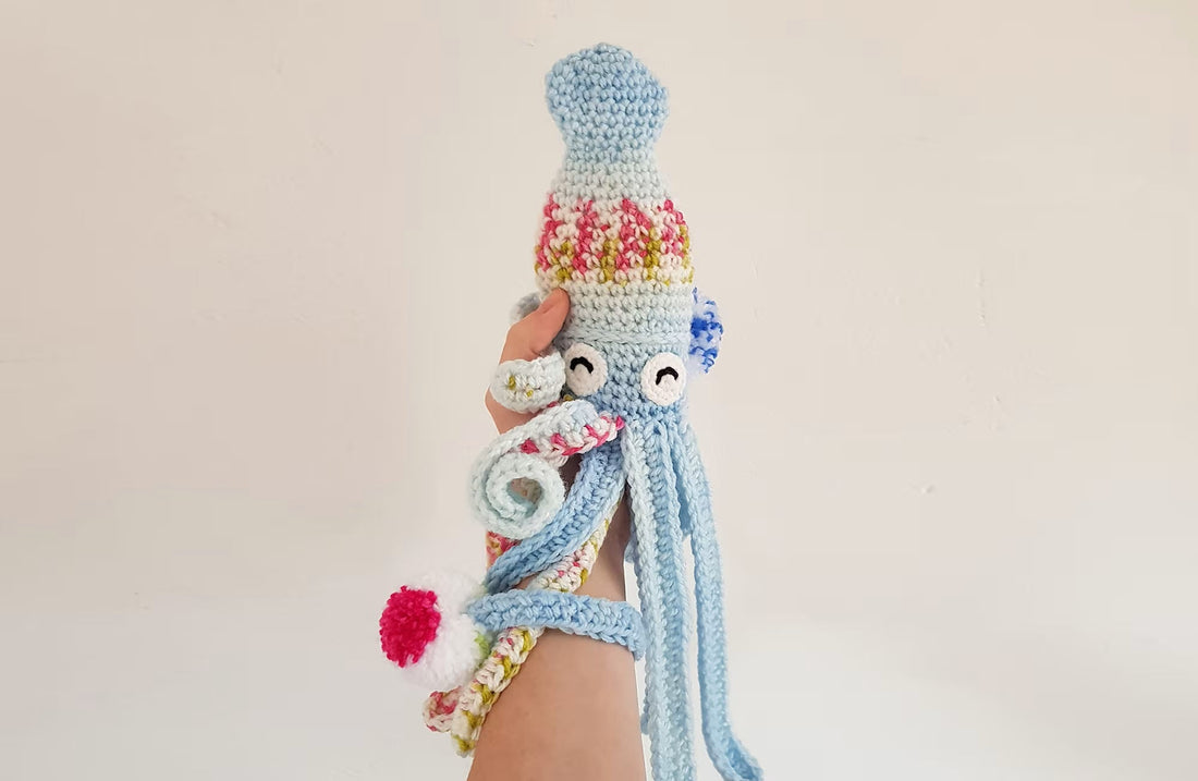 Hubble the Squid | FREE crochet pattern: LOW-SEW + VALENTINE ADD-ON