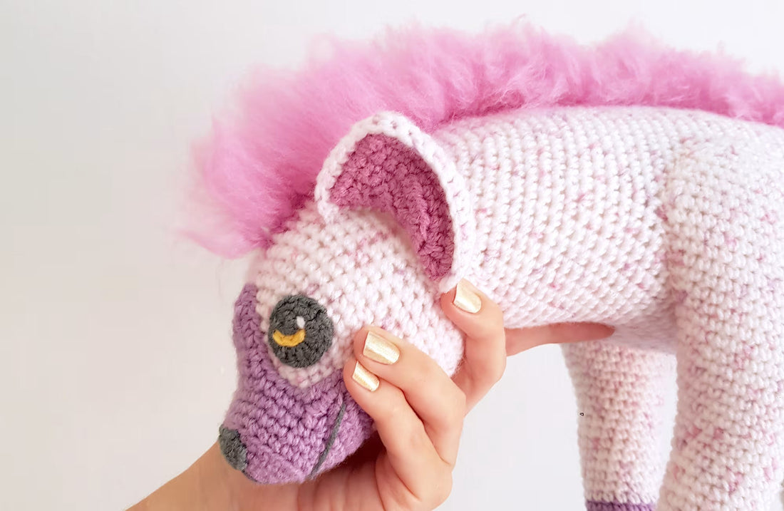 Lyra the Hyena | amigurumi pattern WITH FUR