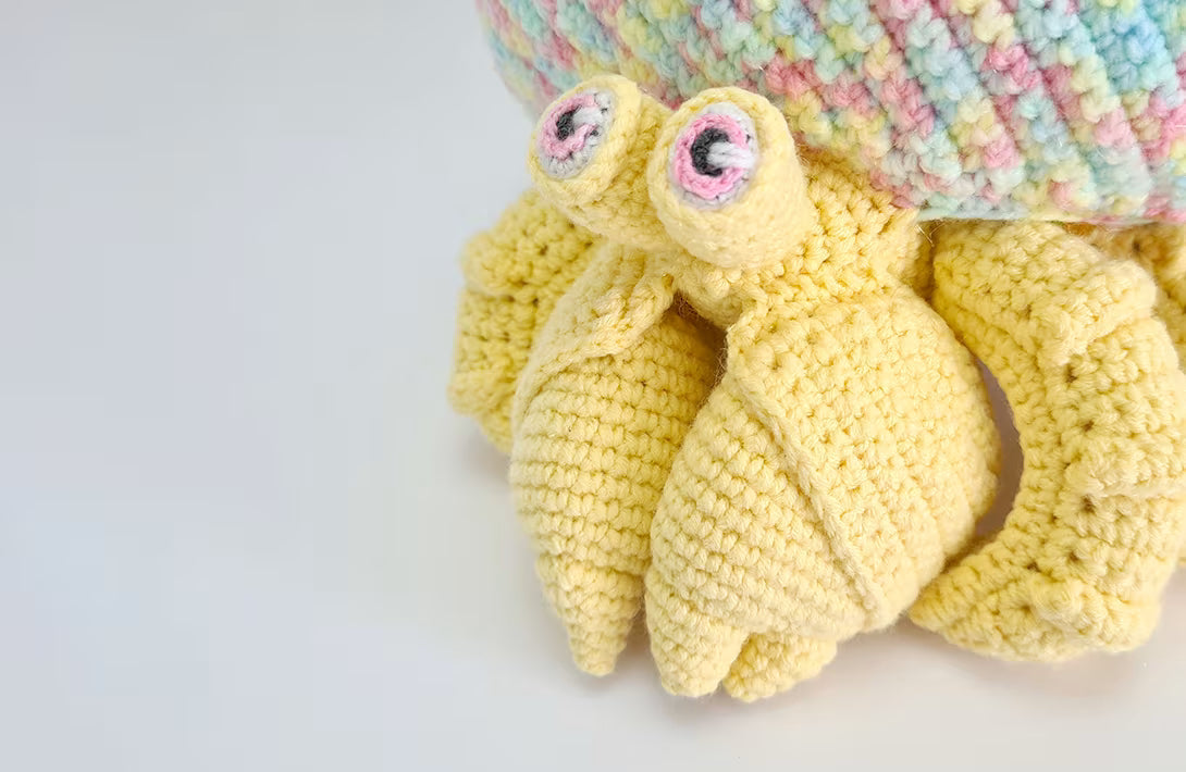 Neptune the Pineapple Crab | reversible amigurumi pattern