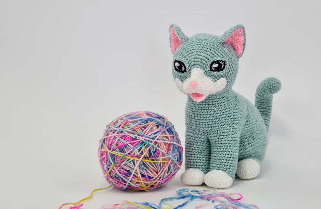 Aquila the Kitten | life-sized amigurumi pattern with felting