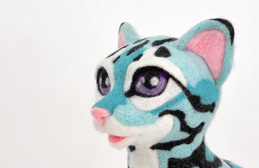 Aquila the Kitten | life-sized amigurumi pattern with felting