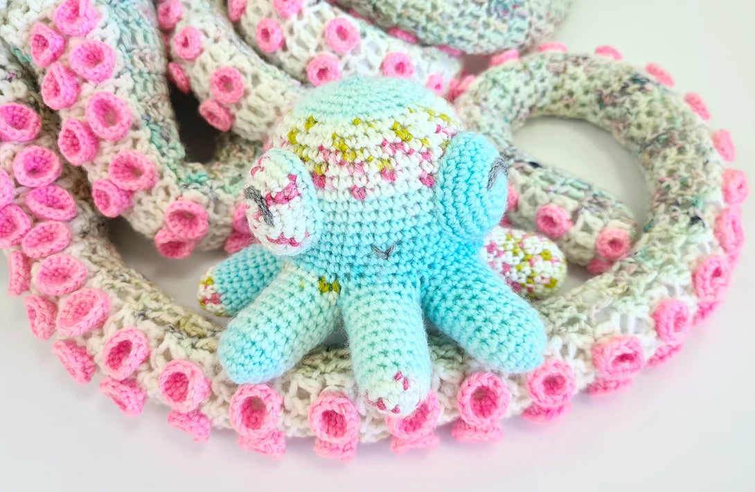 Octobubble the Baby Octopus | amigurumi pattern