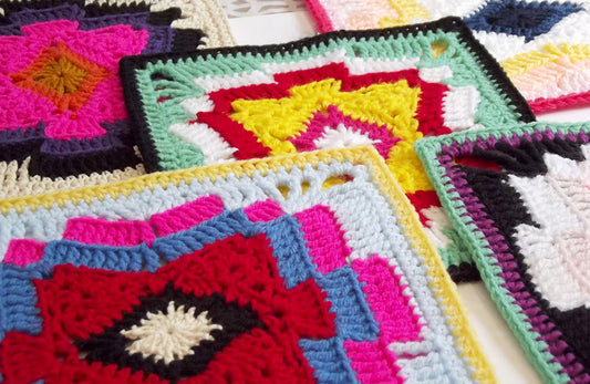 SOUTHWESTERN TABLE MAT | FREE CROCHET PATTERN
