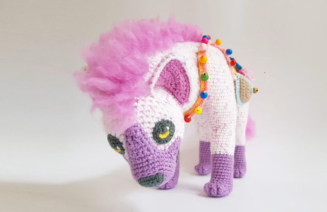 Lyra the Hyena | amigurumi pattern WITH FUR