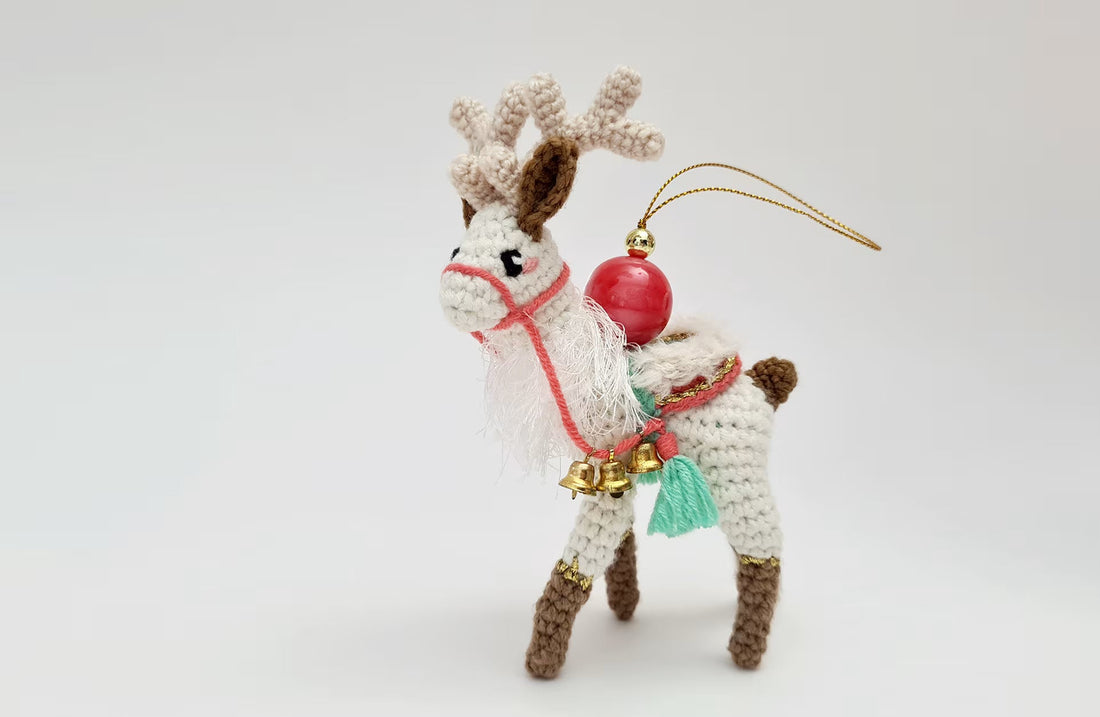 Truffles the Christmas Reindeer | small amigurumi pattern