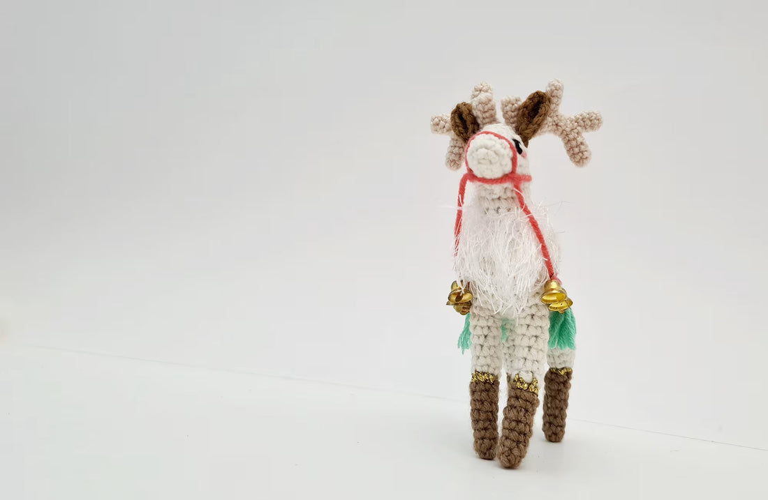 Truffles the Christmas Reindeer | small amigurumi pattern