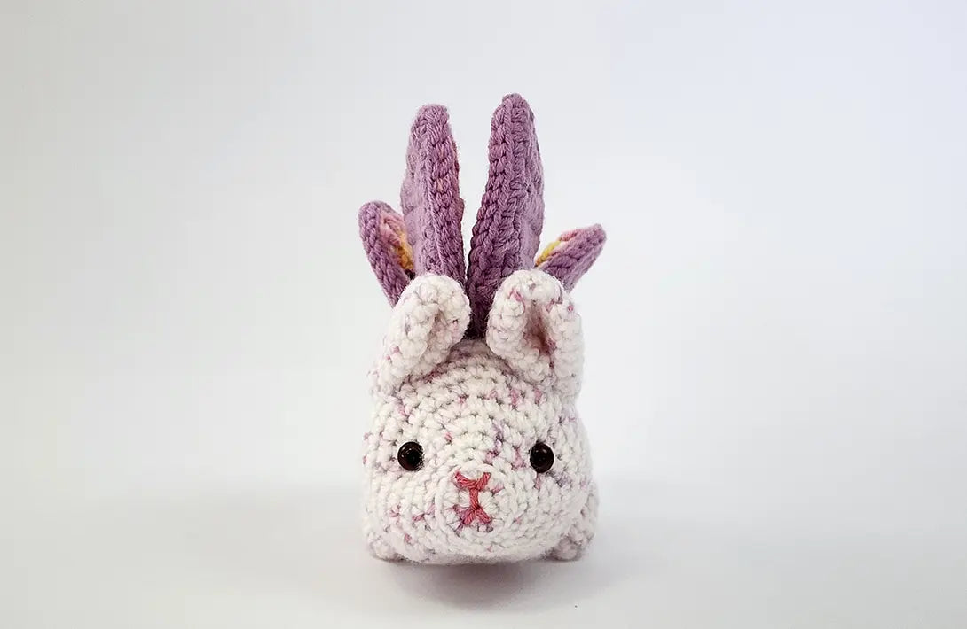 Butterbun | amigurumi bunny pattern with applique butterfly wings