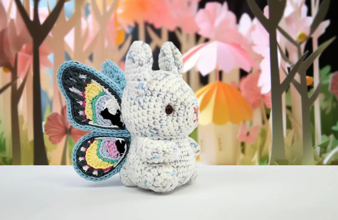 Butterbun | amigurumi bunny pattern with applique butterfly wings