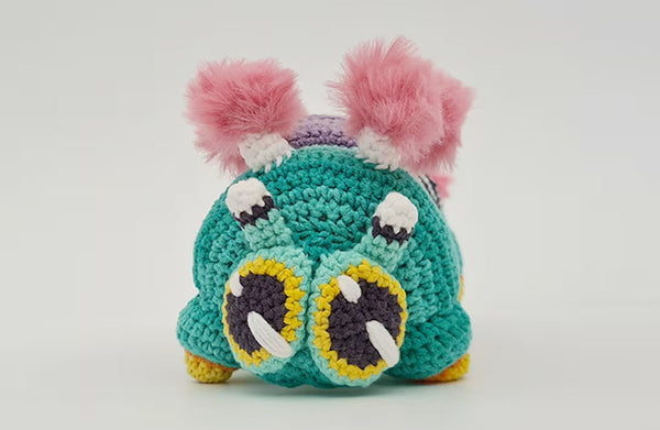 Calliope the Caterpillar | no-sew amigurumi pattern