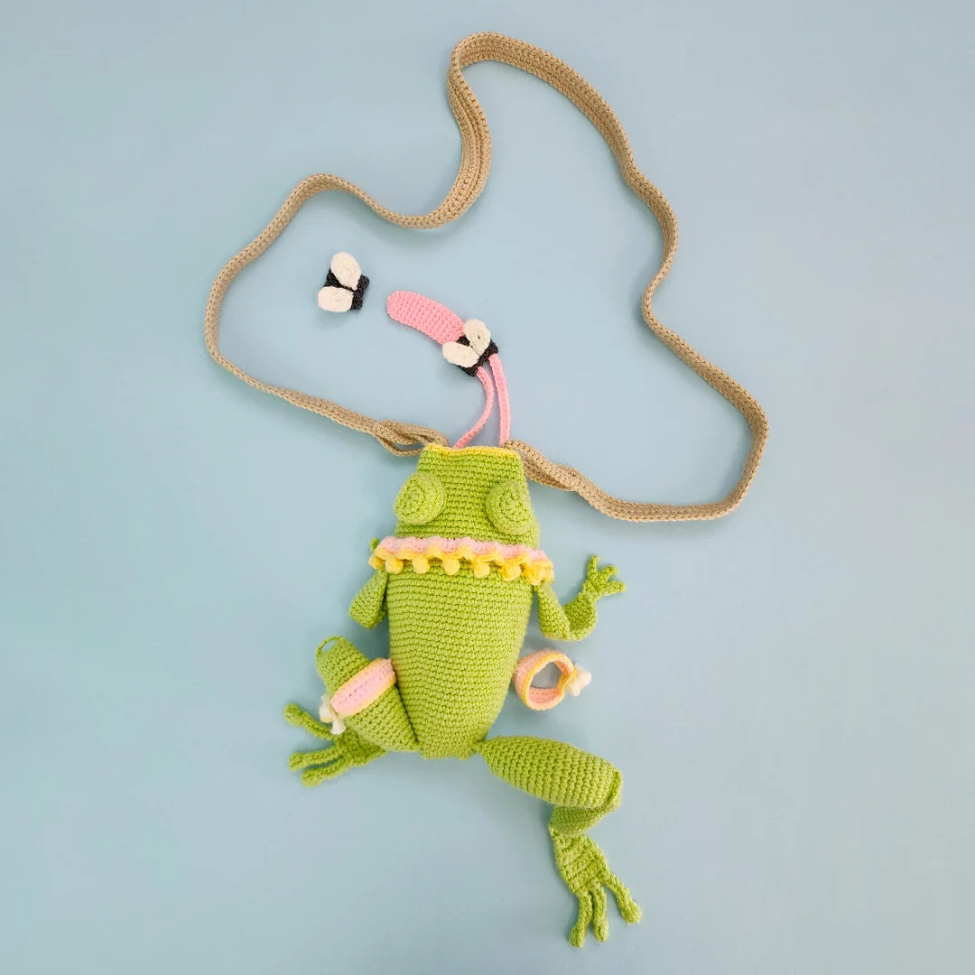 Fly-Catcher Frog Bag | no-sew amigurumi-style pattern