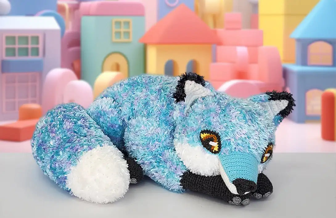 Phoenix the Fox | life-sized amigurumi pattern