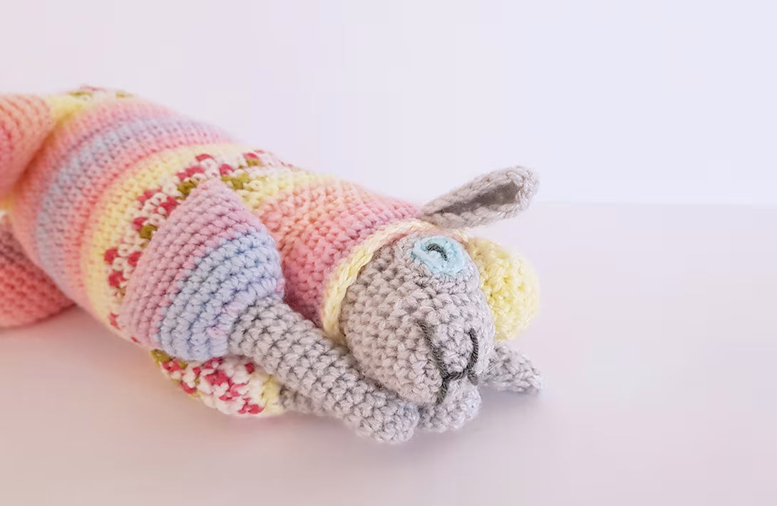 Buzz’s Toy Sheep| FREE crochet pattern