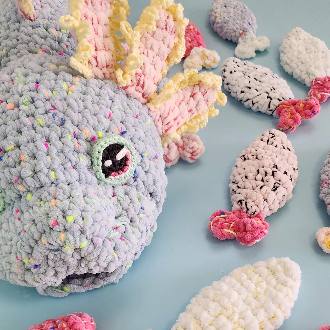 Gumdrop & Juju (Underwater Tails) | reversible amigurumi – with Hobbii